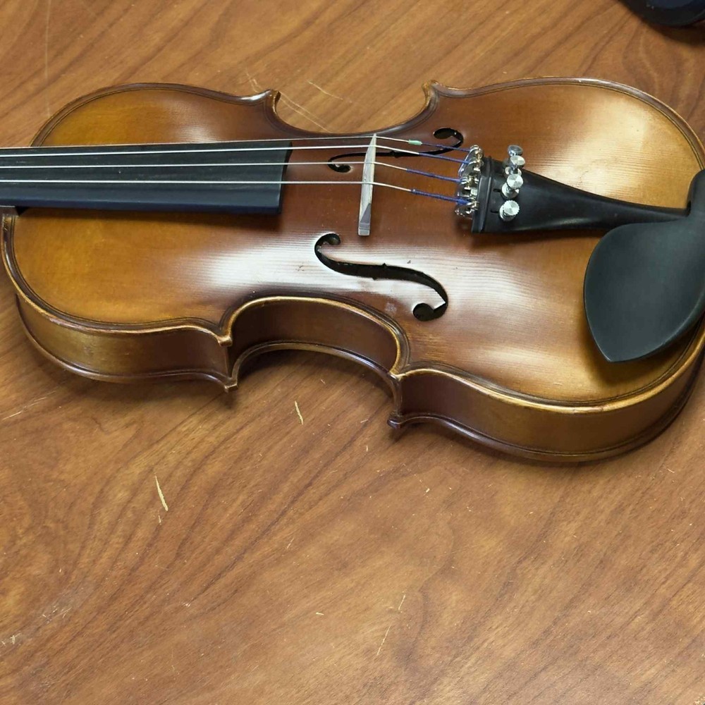 AMATI'S FINE INSTRUMENTS VIOLIN ANTONIO 1/4