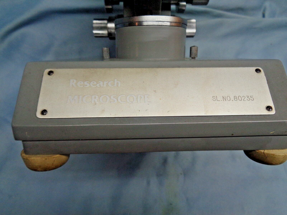 Vintage LaBo Research Microscope SL No. 80235