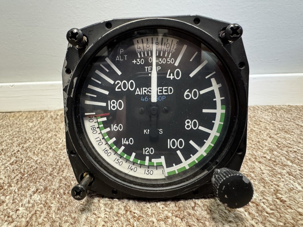 United Instruments Airspeed Indicator - 8125
