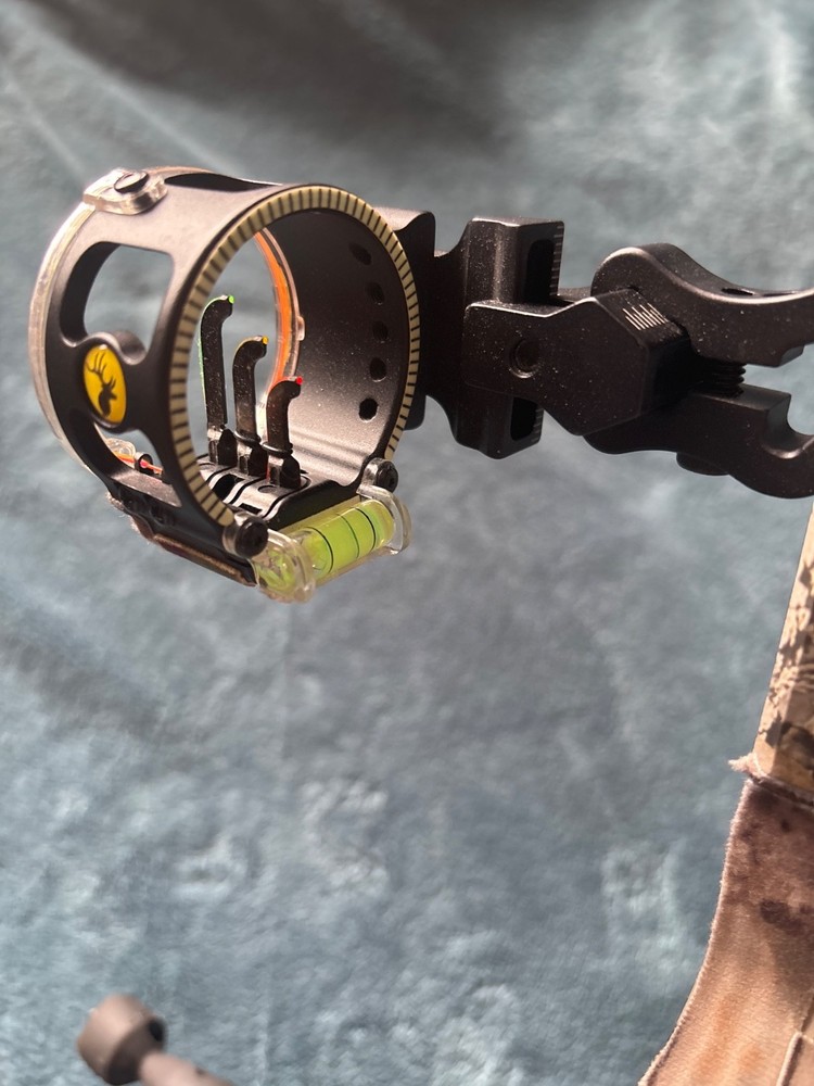 Mathews Switchback XT. 29/70. RH