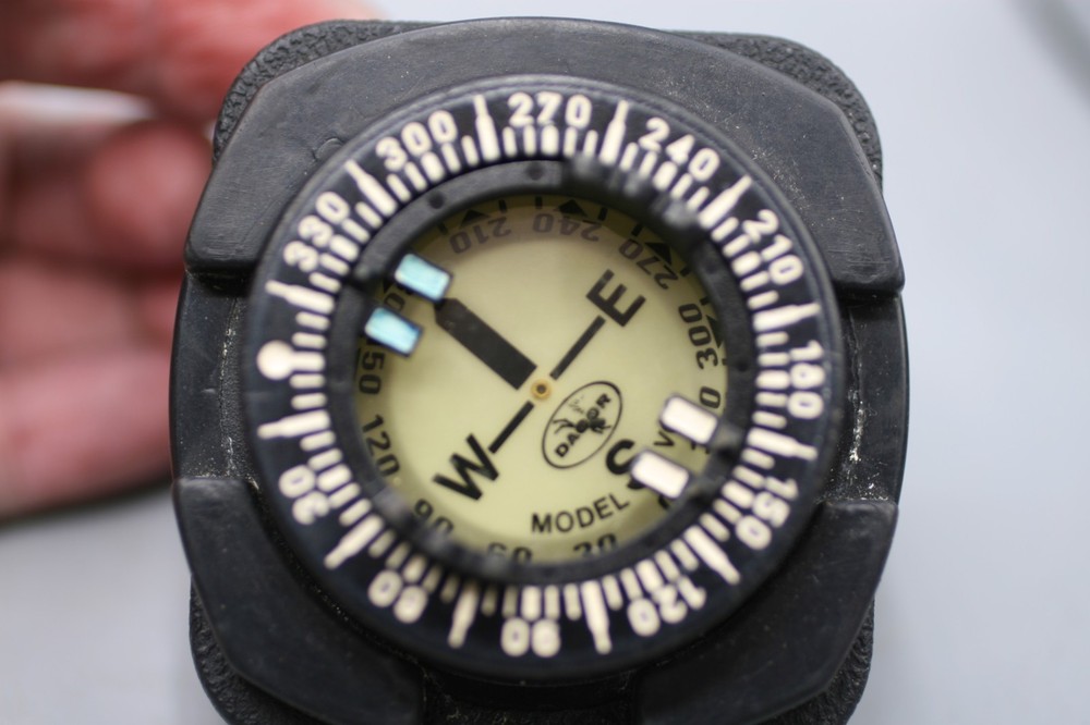 Dacor Diving Compass Z2