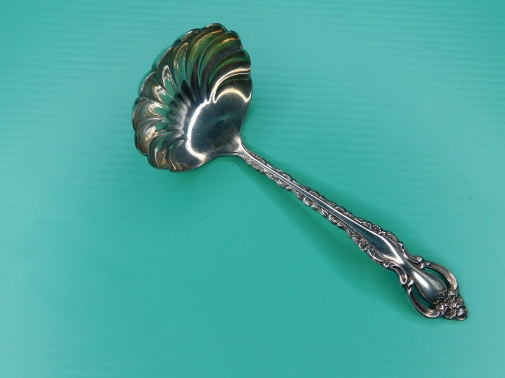 International Countess  Ladle