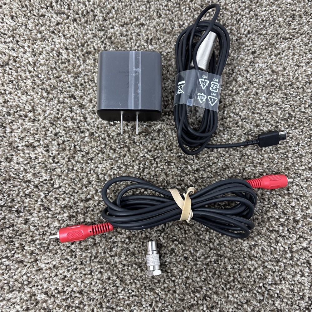 Atari XE 130xe Computer NTSC with Power Supply and RF cable - Tested