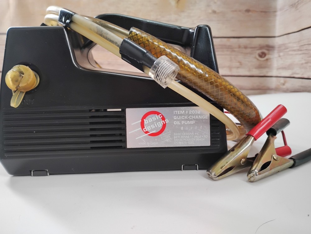 ​Vintage Basic Designs 2032 Oil Pump | 12V Electric | TESTED | Magnetic Base