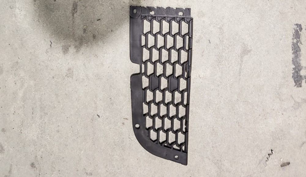 Front Bumper Grille -Upper Left Side For Freightliner Cascadia 2018-2024