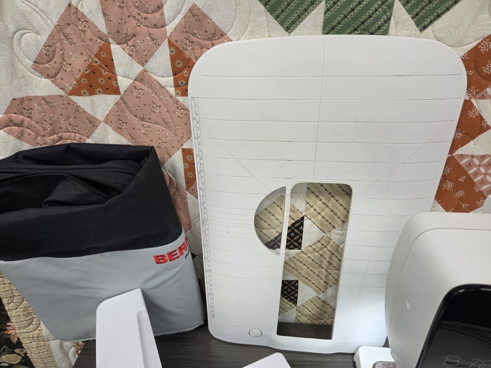 Bernina B 780 Sew/Quilt/Embroidery Machine! Professionally Serviced!