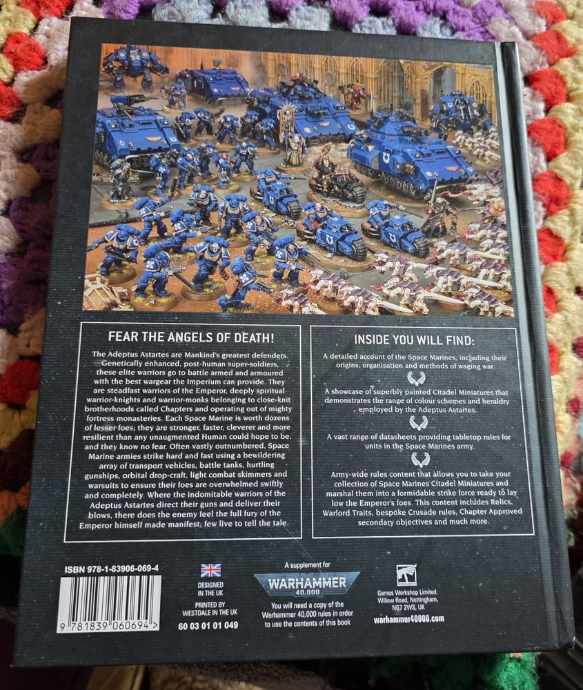 Warhammer 40k Codex Space Marines big hardback book