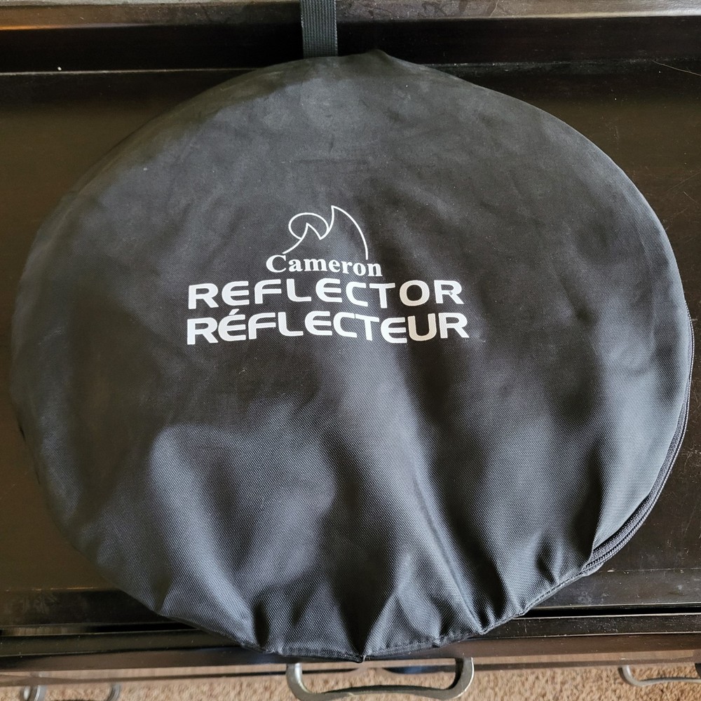 Cameron 42"/ Photography Light Reflector Foldable w/ Case