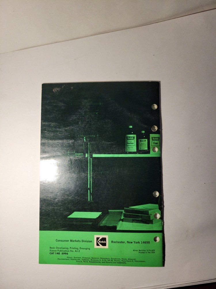 KODAK BASIC DEVELOPING, PRINTING, ENLARGING Paperback 1971 RARE PROMO ITEM