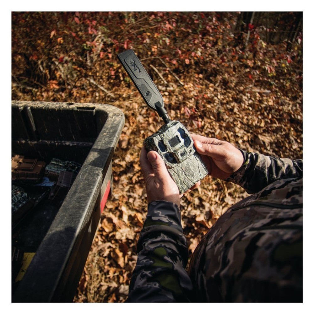 Browning Trail Camera Defender Pro Scout Max HD Cellular Trail Camera