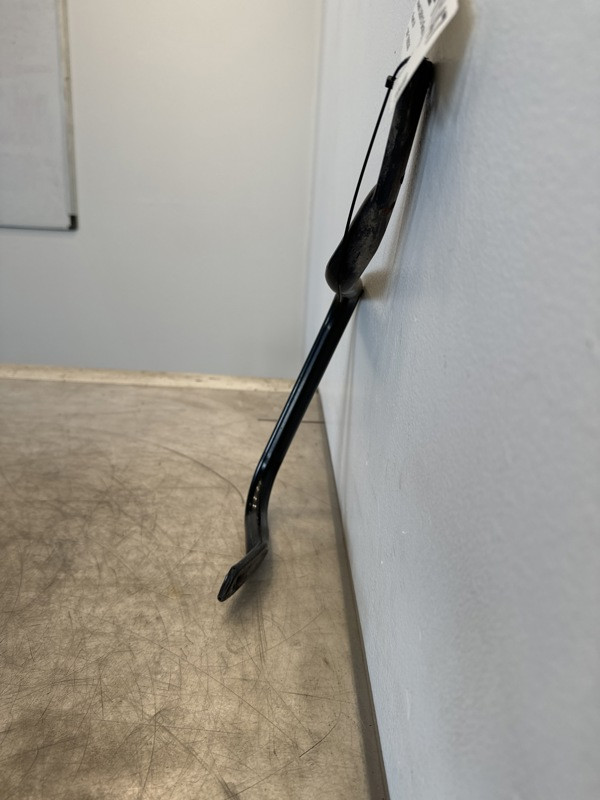 2000 Mack LE613 Grab Handle (782-10147)