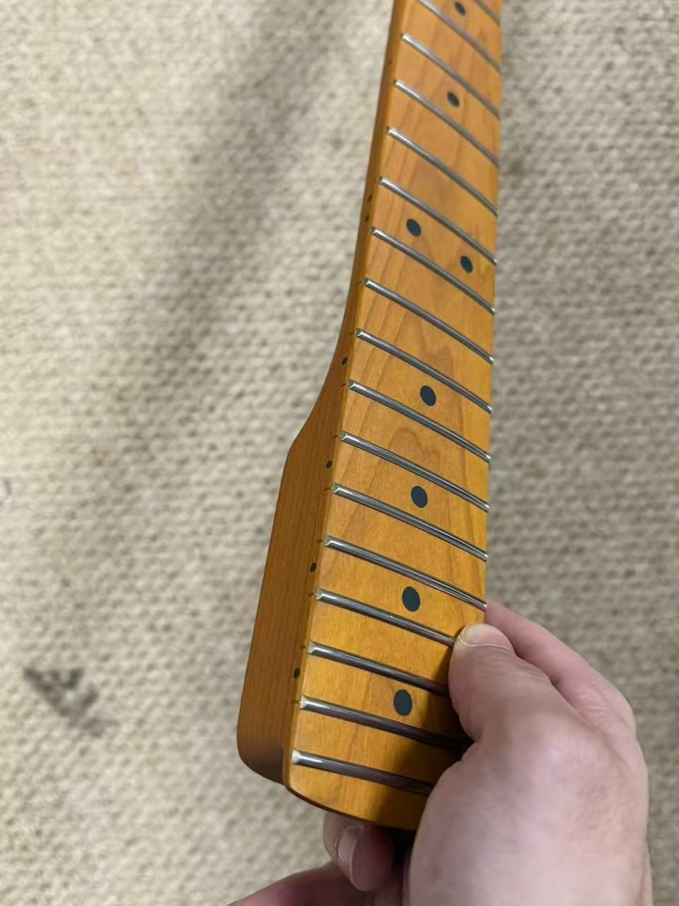 22 Frets Roasted MapleGuitar Neck Satin Fits for Guitar Part Replacement