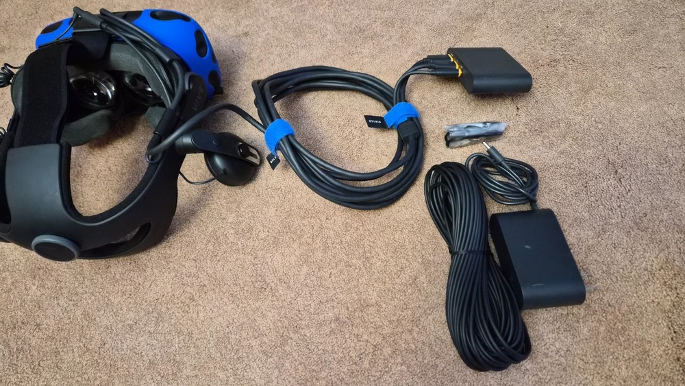 HTC Vive Virtual Reality Headset Only w/ Link Box and Cables