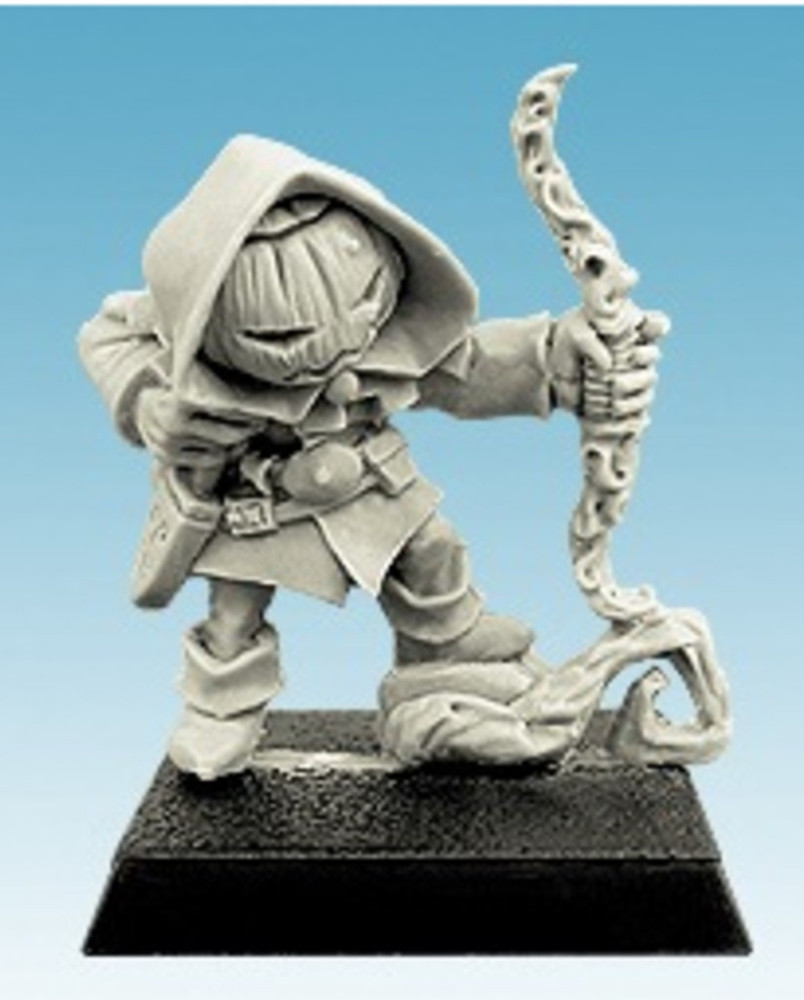 Spellcrow Dyniaq with a Bow