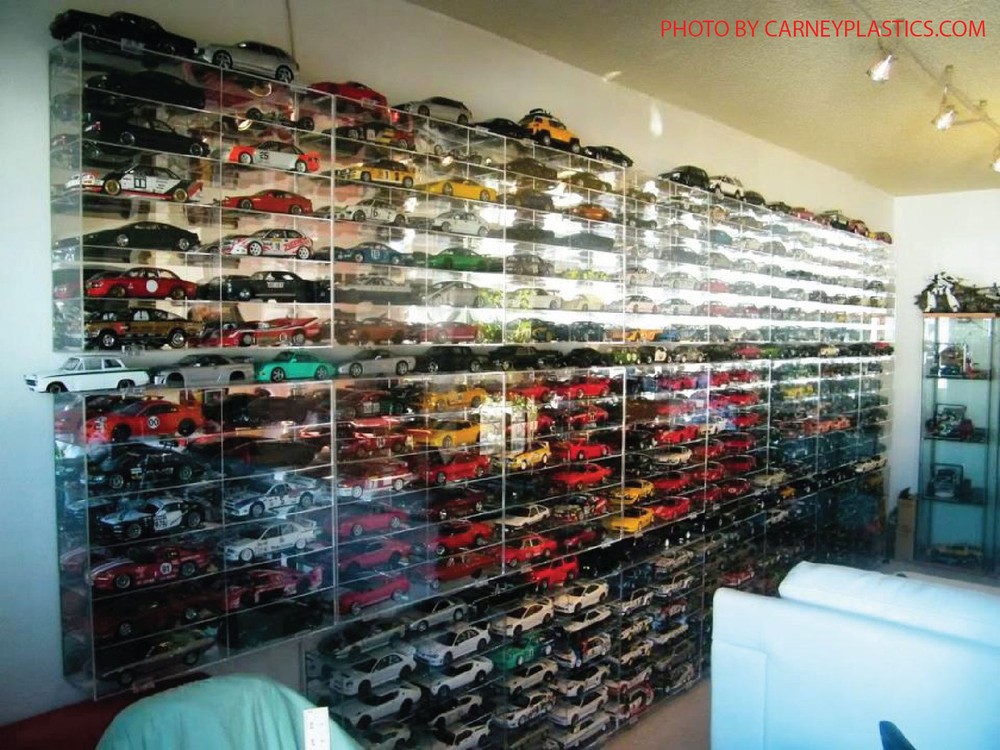 Plastic Model Car or Diecast Display Case 1:18 Diecast (8) Singles
