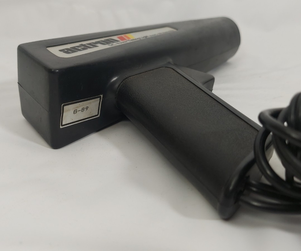 Actron D.C. Power Timing Light Model L-100. TESTED