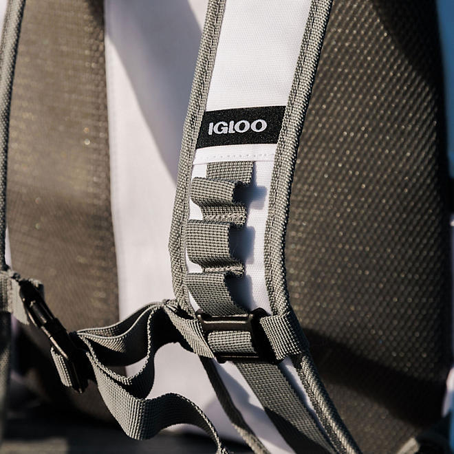 IGLOO MARINE BACKPACK Soft Side Cooler Zippered Pockets Cell Touchscreen Window