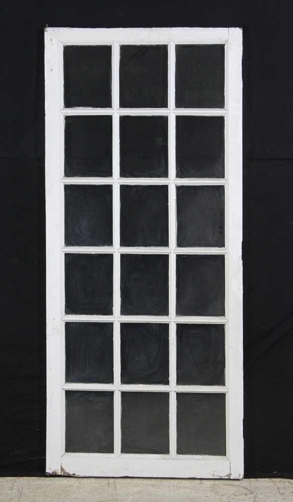 Reclaimed White Wood Frame 18 Pane Window