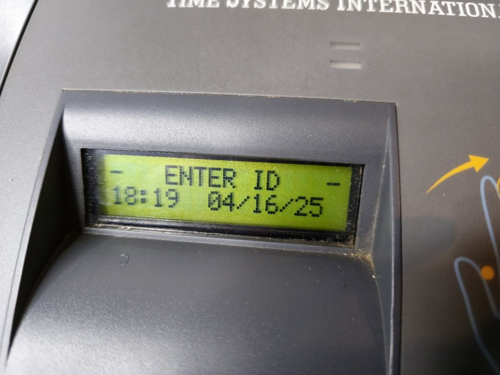 Recognition Systems HandPunch Biometric Time Clock Hand Scanner TSI H 101 | Read