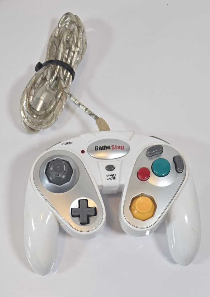 Nintendo GameCube Black Console Bundle Controller Memory Card 2 Games DOL-001