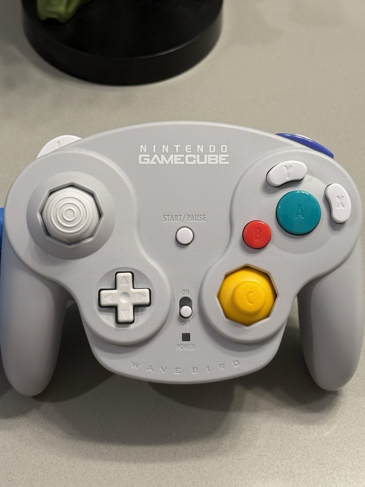 NICE Nintendo GameCube Gray WaveBird Controller w/Receiver - Tested & Working
