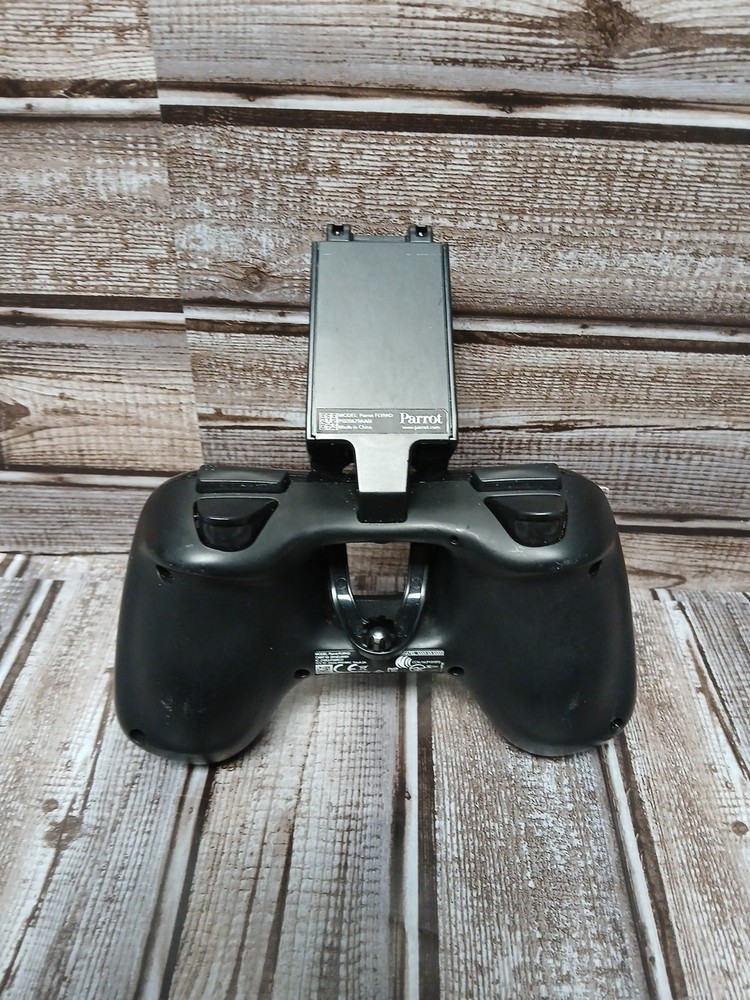 Parrot Flypad Controller for Mambo BeBop Swing Tello – Untested Powers On