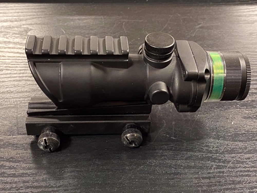 TERMINUS OPTICS 4x32 GREEN SCOPE-USED.