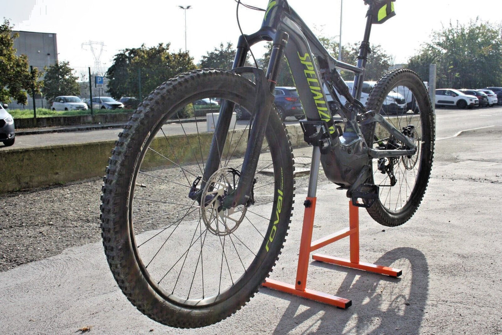 Central Maintenance Stand E-Bike Adjustable ebike emtb Universal