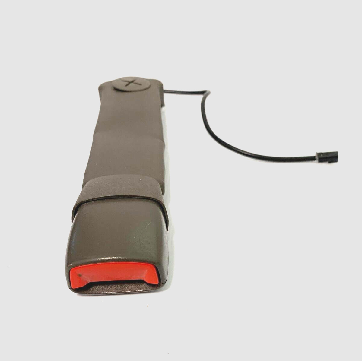 03-10 Chevy Express GMC Savana LF Drivers Side Seat Belt Buckle Latch Receiver