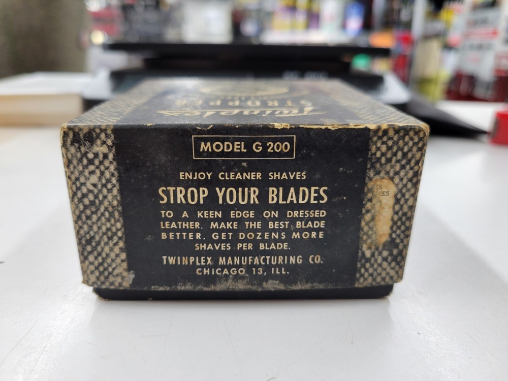 Vintage Twinplex Stropper Model G 200 Sharpens Double Edge Razor Blades