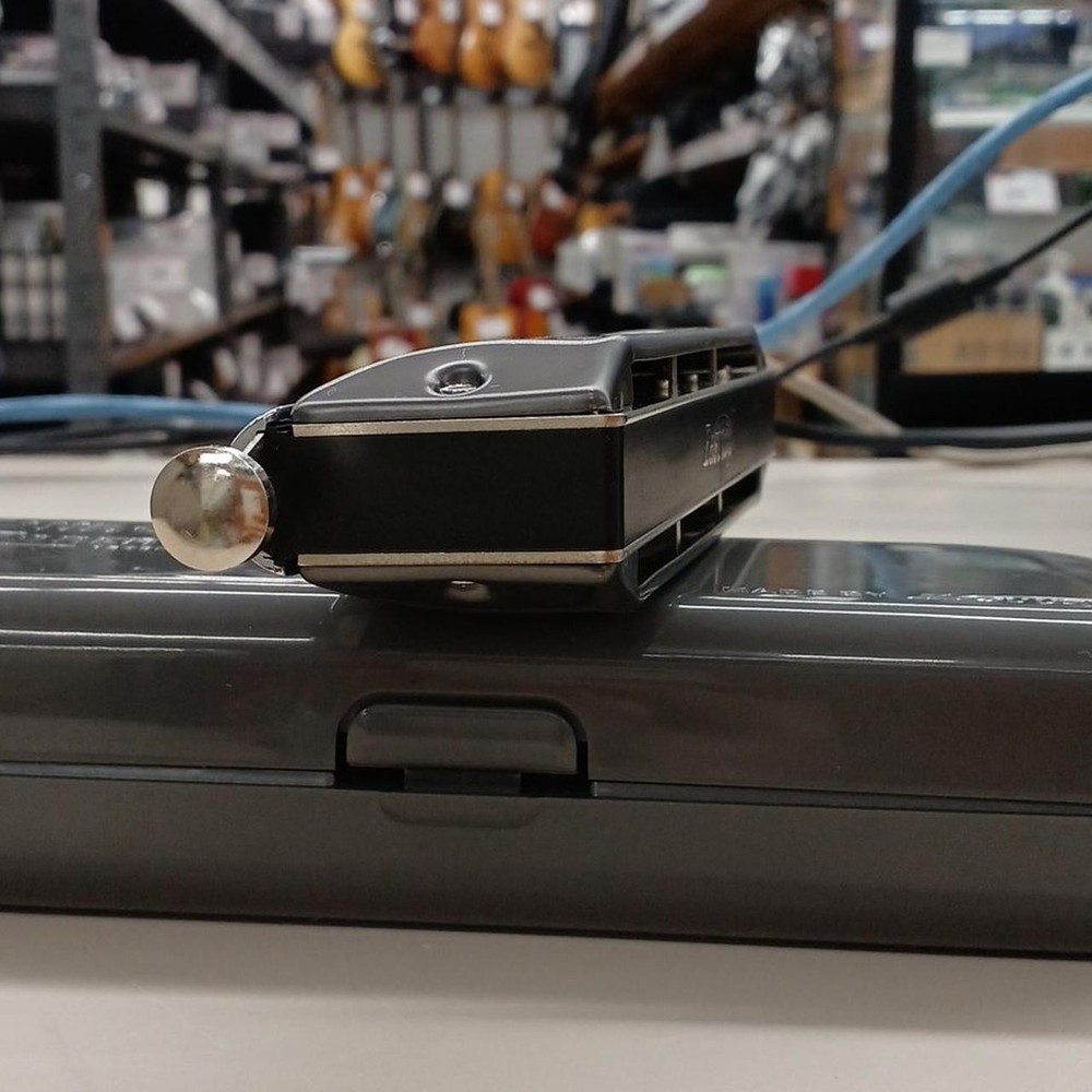 Harmonica Model FORERUNNER 1248NV EAST TOP