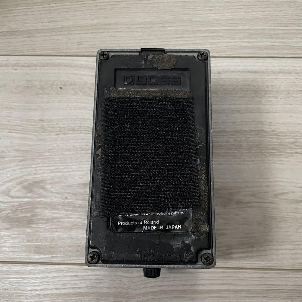 BOSS CS-2 Compression Sustainer Guitar Effects Pedal used