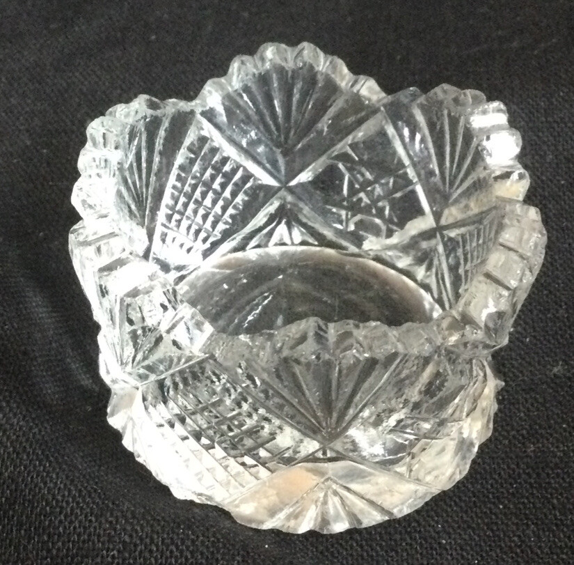 Small Round Clear Class Patterned Open Salt Cellar - 1 7/8" diameter