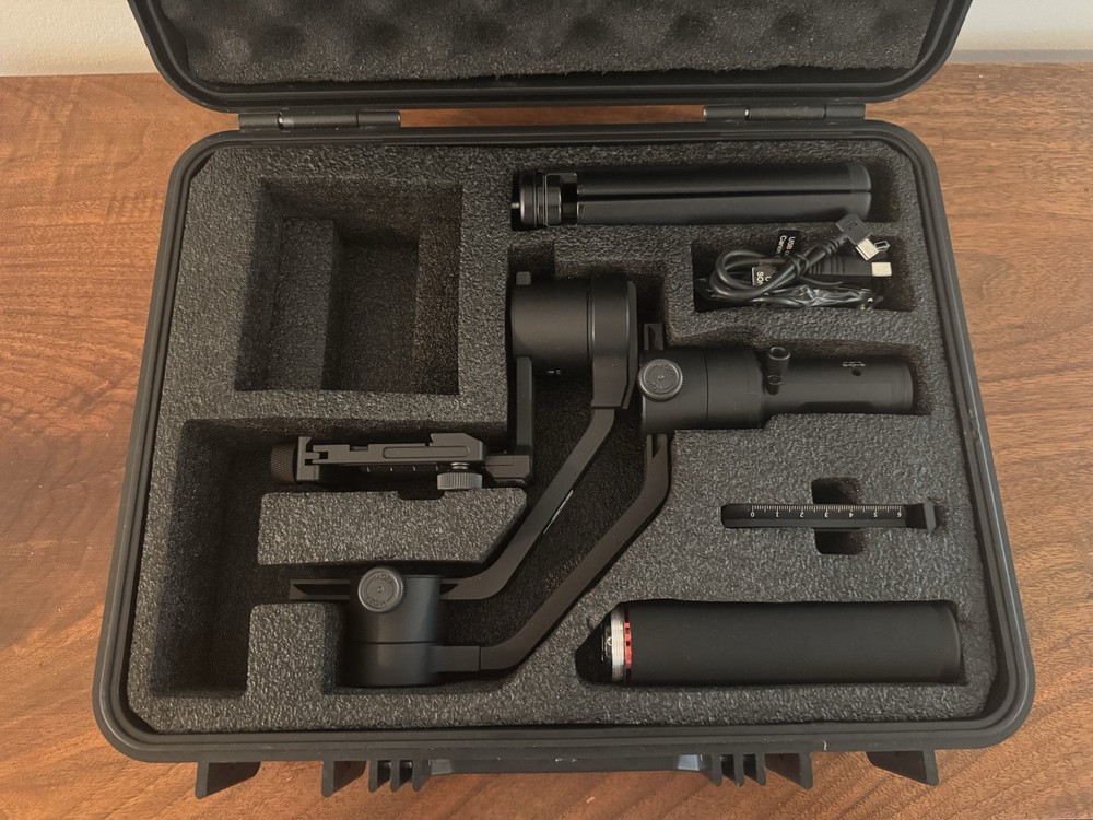 Moza AirCross Gimbal Kit with Thumb Controller