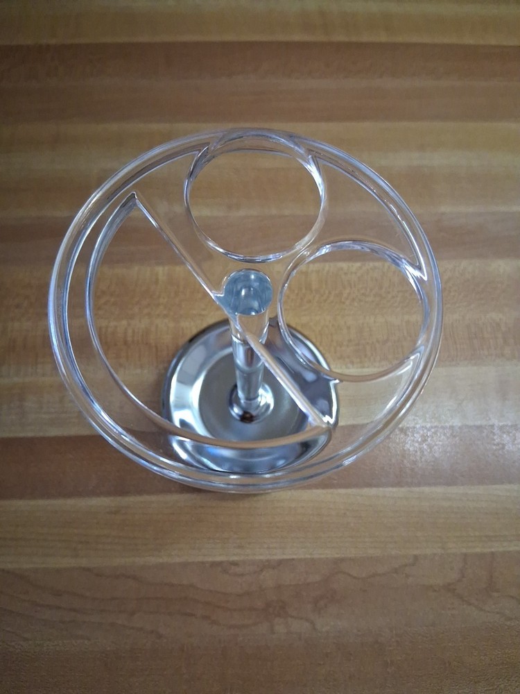 Interiors by Design Metal Base Toothbrush & Toothpaste Holder