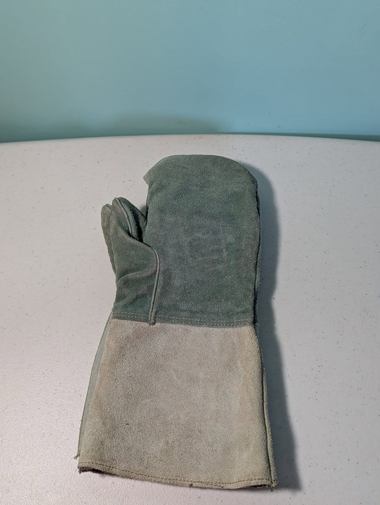 Welding Gloves Vintage Green