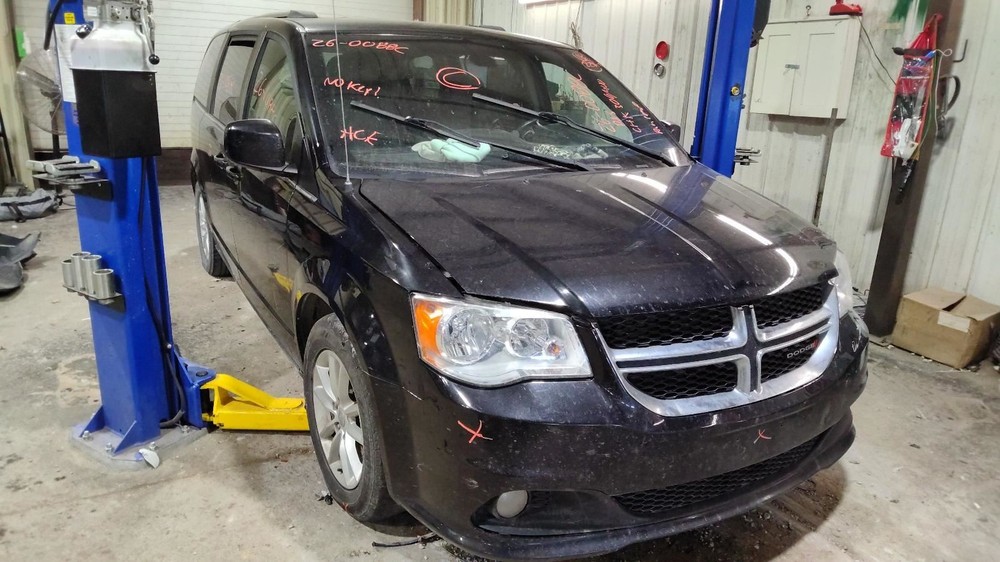 CARAVAN 2018 Glove Box 1185997