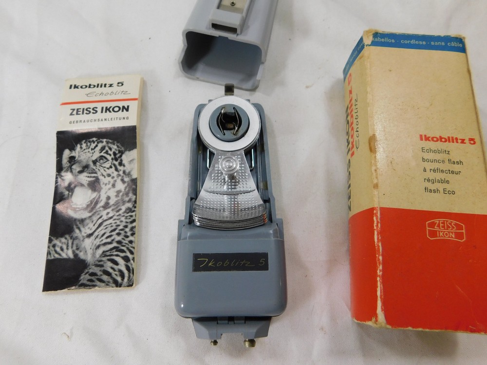 Zeiss Ikon Ikoblitz 5 Echoblitz Cold Shoe Mount Flash Unit in Box