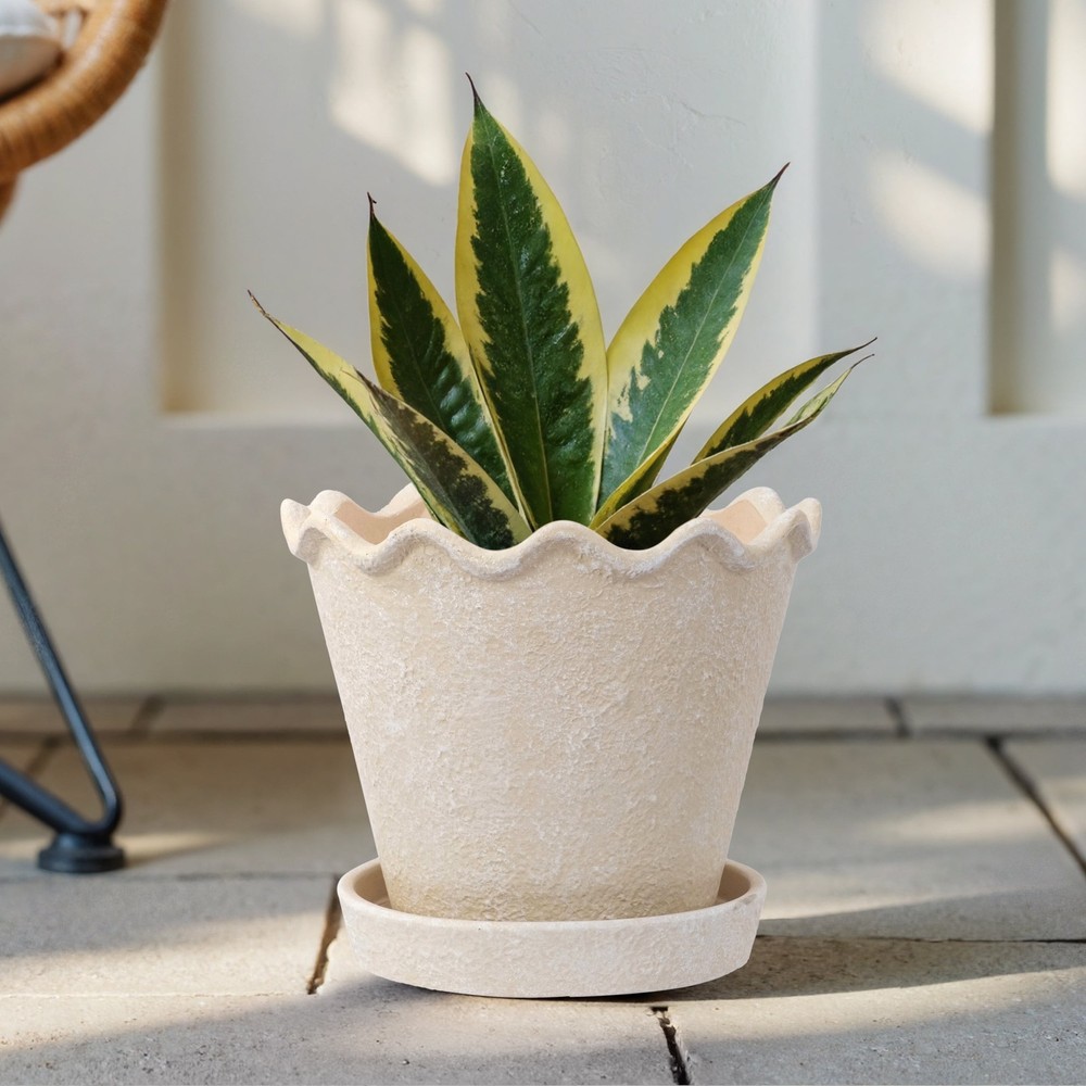Wave Ceramic Planter Pot Cream 8 inch