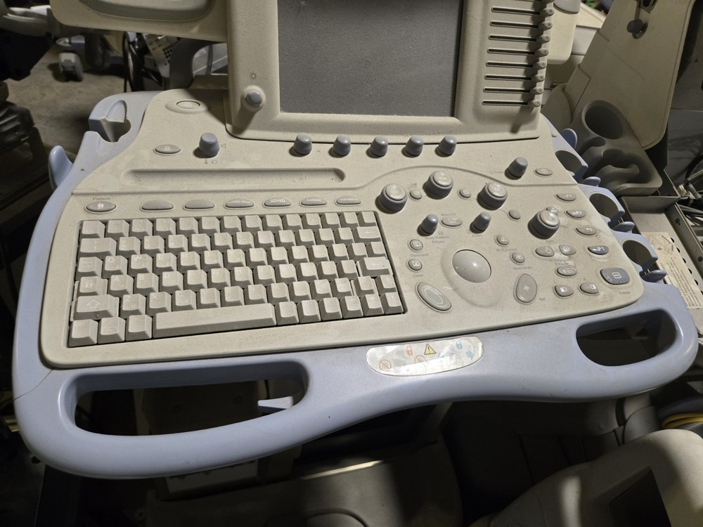 GE LOGIQ 9 KEYBOARD