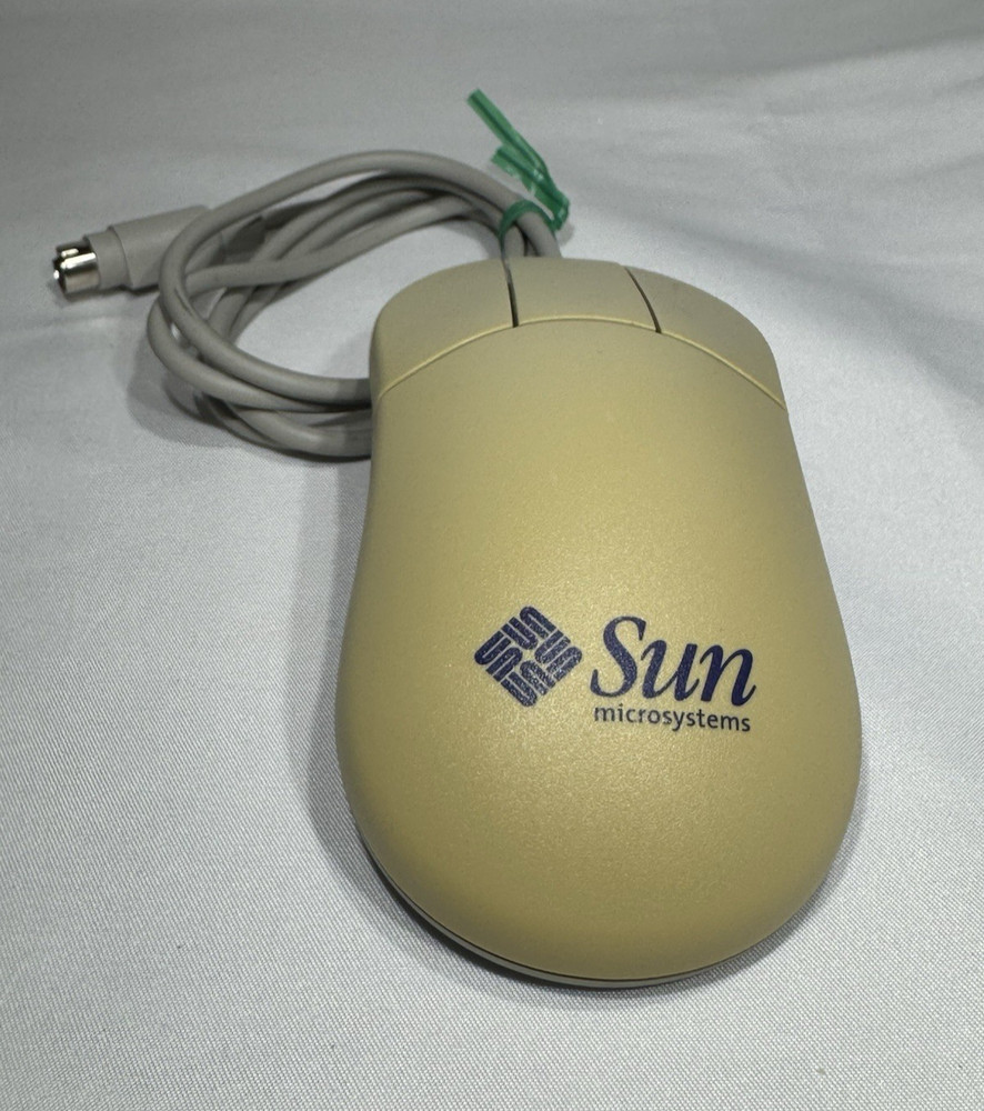 Sun Microsystems 370-3631 Type-6 Mouse, Mini-Din Connector, 3 Button - Tested