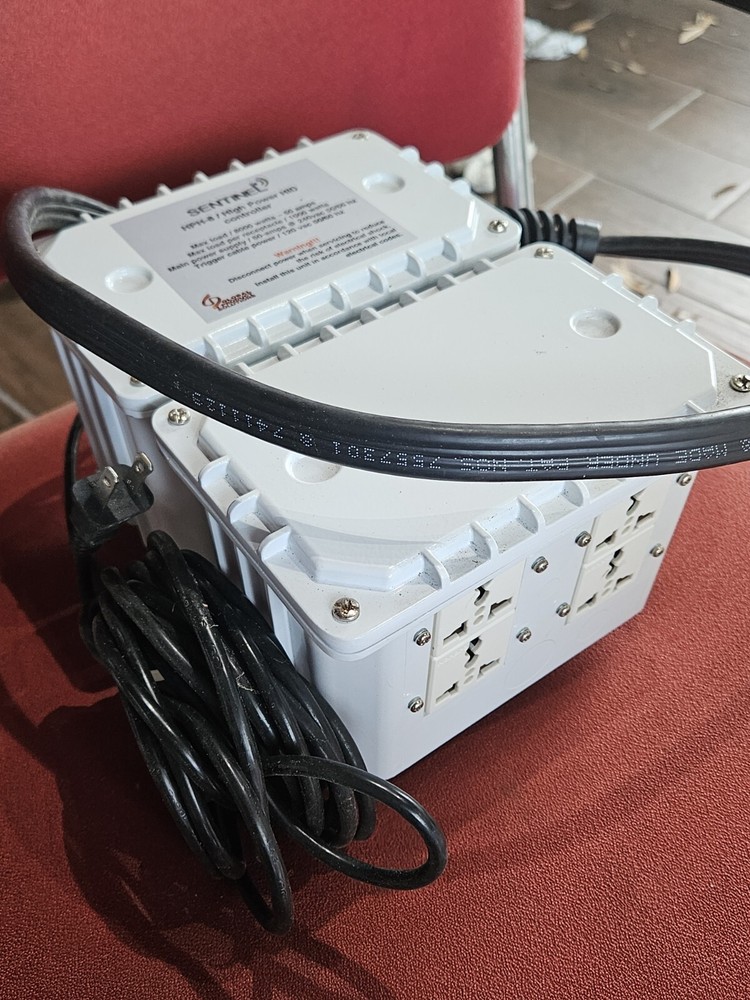 Sentinel HPH-8 HID High Power Controller Outlet