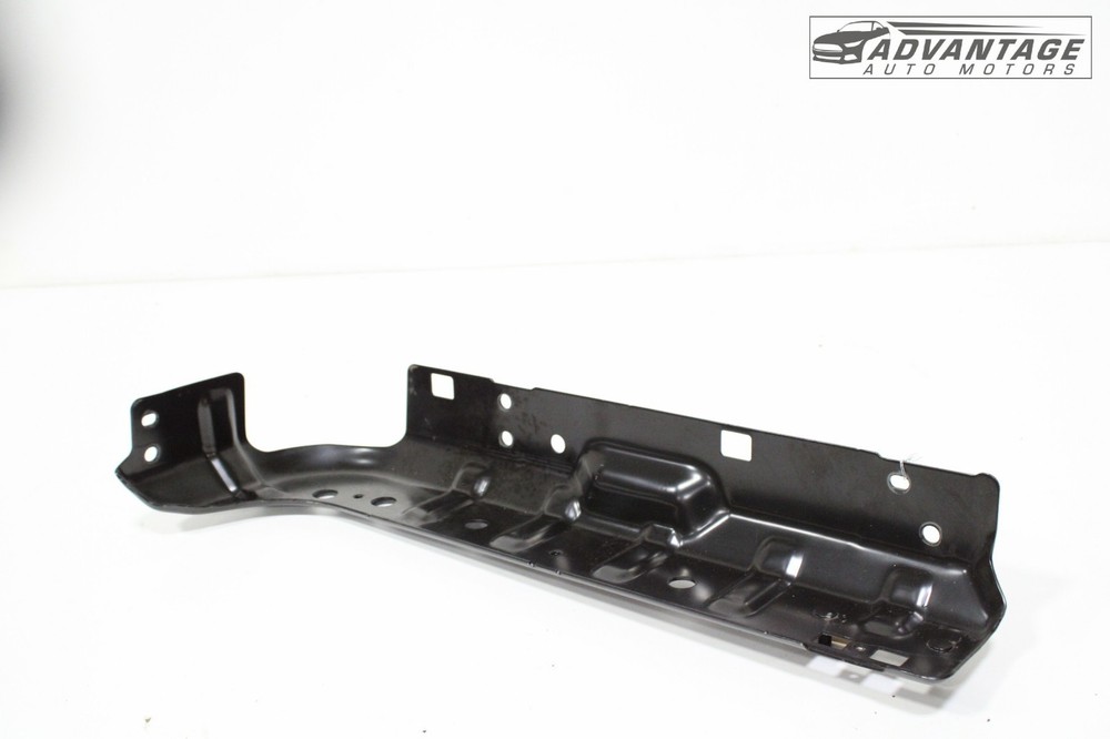 2017-24 FREIGHTLINER CASCADIA 126 REAR LEFT UPPER SLEEPER BUNK BRACKET MOUNT OEM