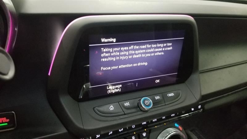 19 CHEVY CAMARO FRONT VIEW WINDSHIELD MOUNTED CAMERA 84570779