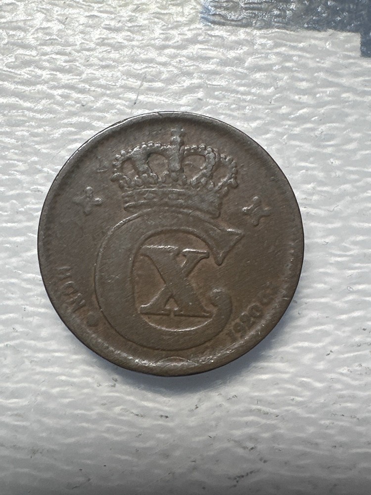 1920, 2 Ore Denmark a Low Mint Only 2.5MM Minted