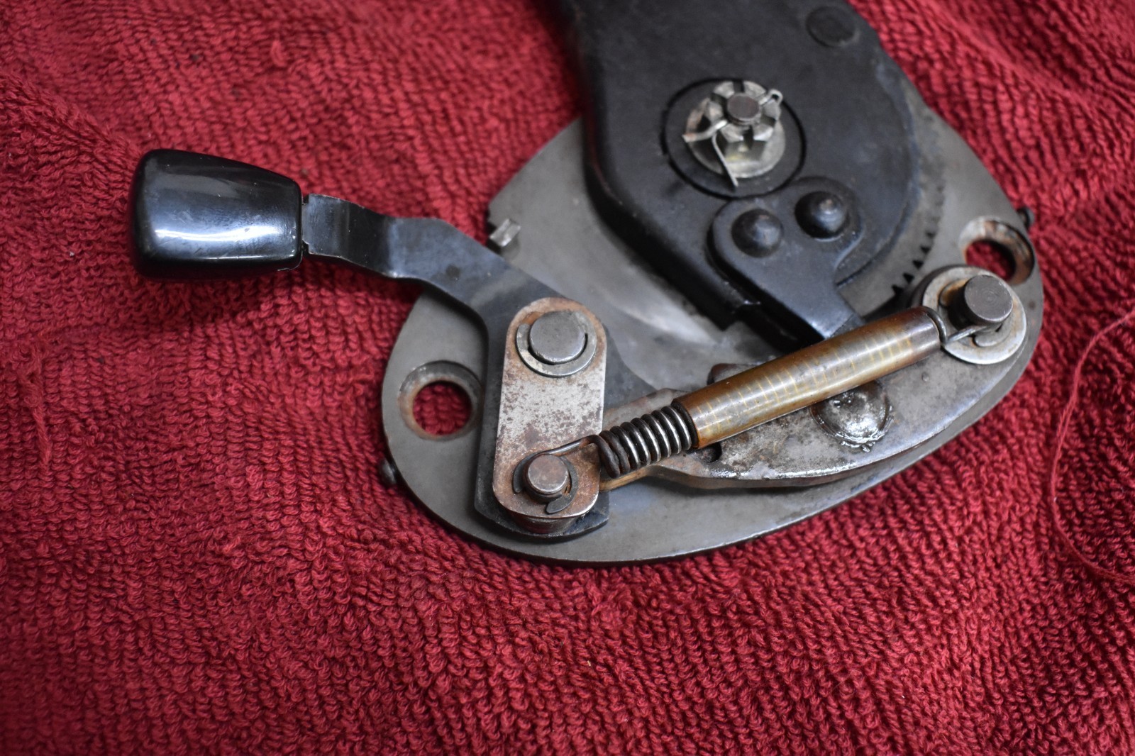 72-76 Datsun 240Z 260Z 280Z LH + RH driver passenger seat hinge set OEM used