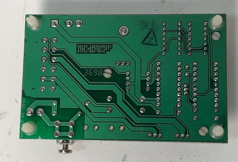 DAVIS INSTRUMENTS 1996 BATTERY CKT 07312.083 REVC SOLAR PANEL SWITCH BOARD