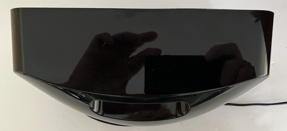 Logitech Squeezebox X-R0001 with Power Adapter