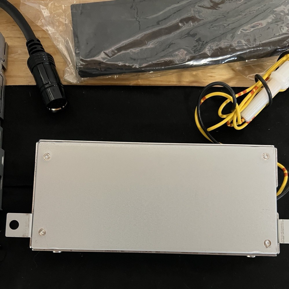 McIntosh Mx406 CD Player In Dash Receiver