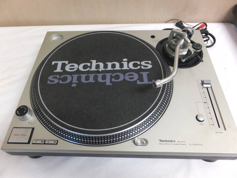 Technics SL-1200MK3D Silver Direct Drive DJ Turntable record player